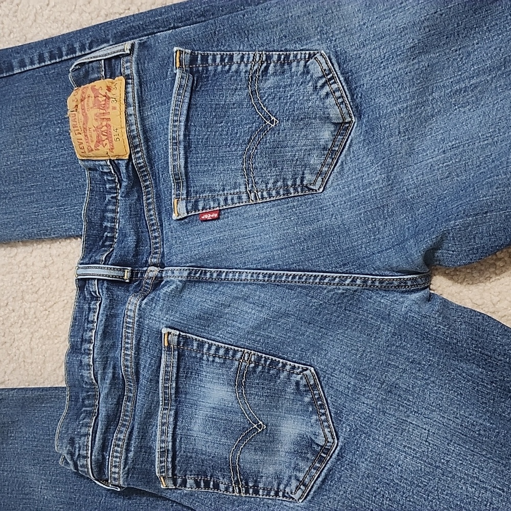 Levis Distressed 514 - Picture 7 of 12